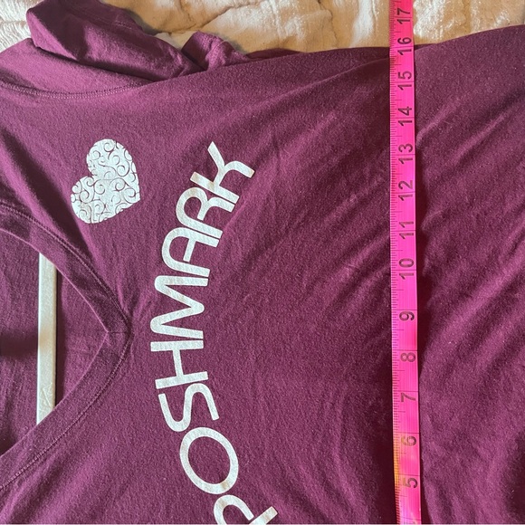Poshmark top - Picture 5 of 8